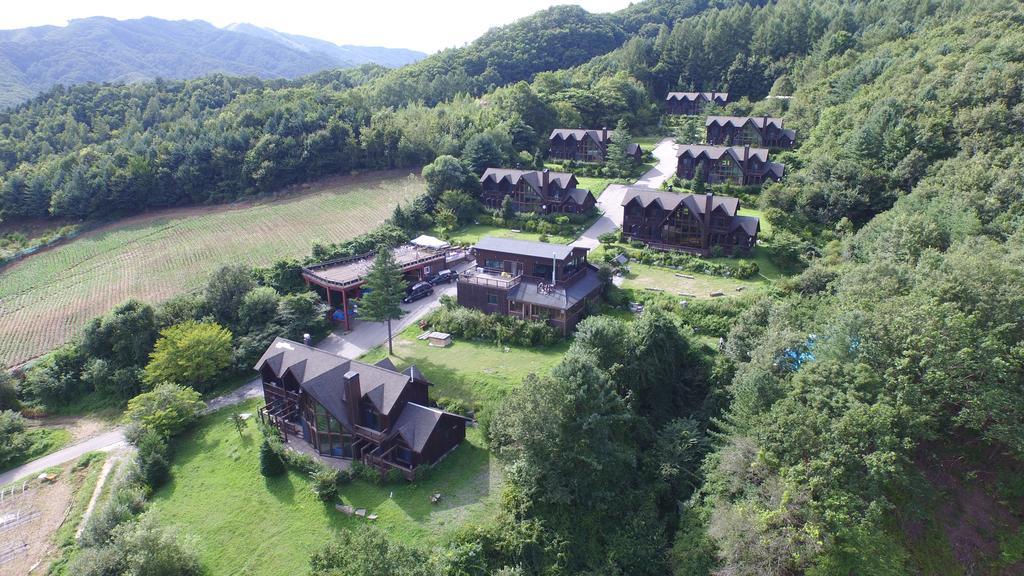 Chalet Resort Pyeongchang Exterior foto