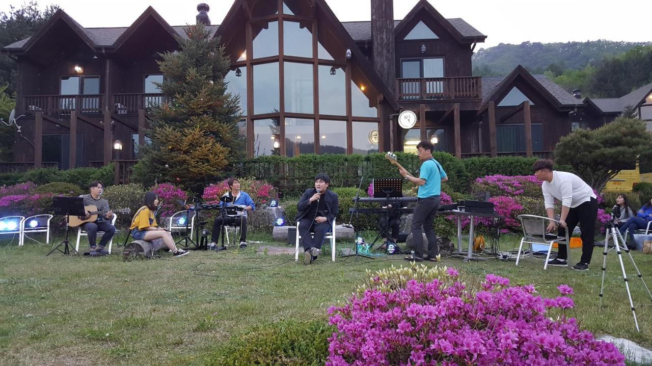 Chalet Resort Pyeongchang Exterior foto